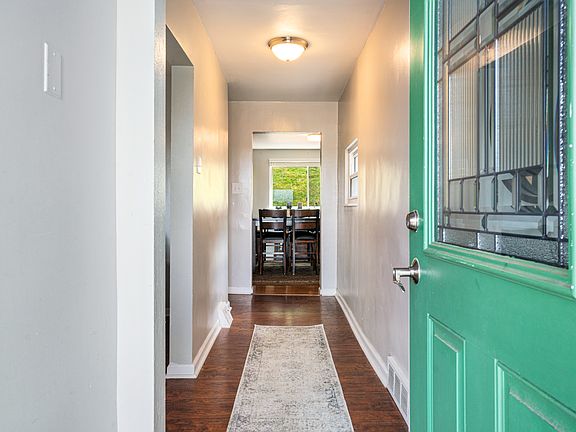 3rd image of 2316 Mission St