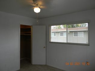 2101 Coffee Rd #9, Modesto, CA 95355