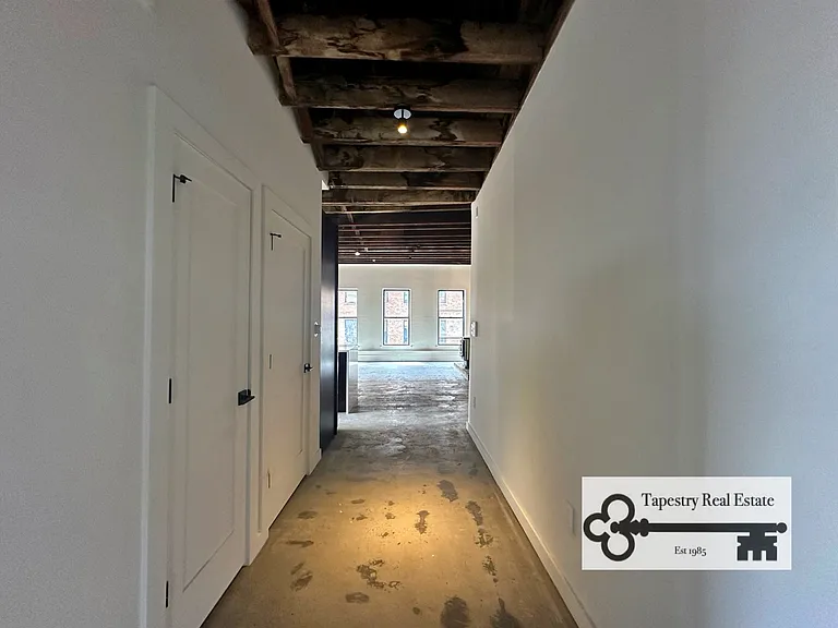 21-19 40th Ave #3 — Photo 8