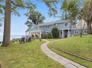 60 Ocean Dr N, Stamford, CT 06902