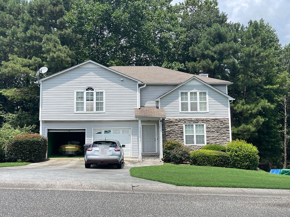 1st image of 210 Hillcrest Rdg