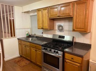 59-19 156th St #1, Flushing, NY 11355