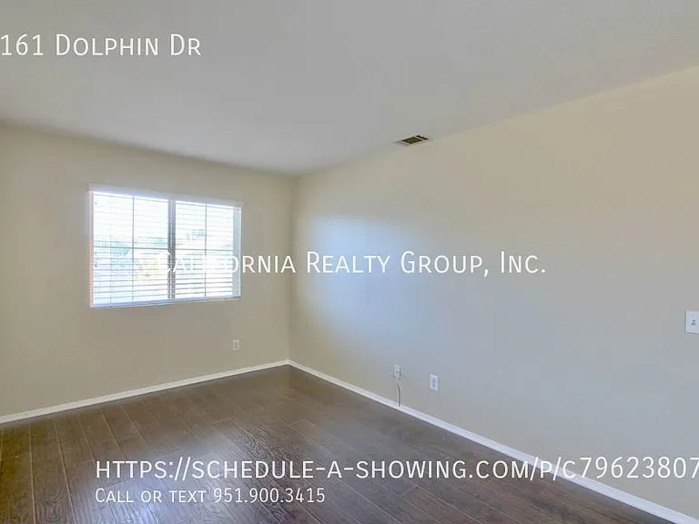 1161 Dolphin Dr — Photo 11