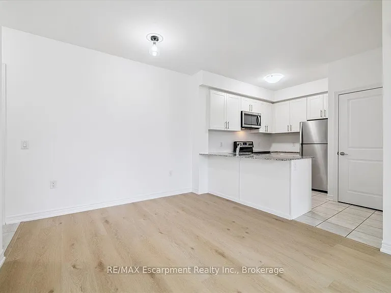 2393 Bronte Rd #205 — Photo 12