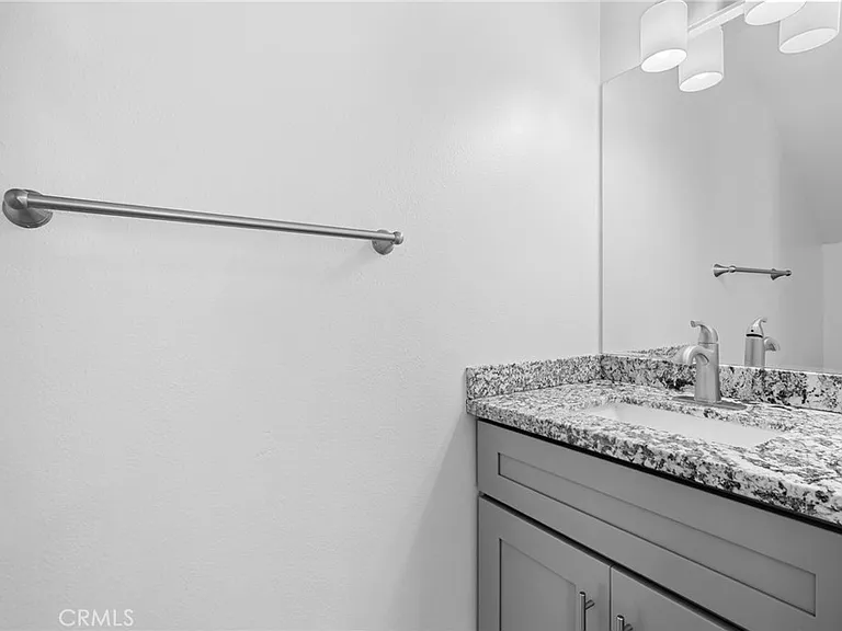 621 E Lomita Ave #A — Photo 13