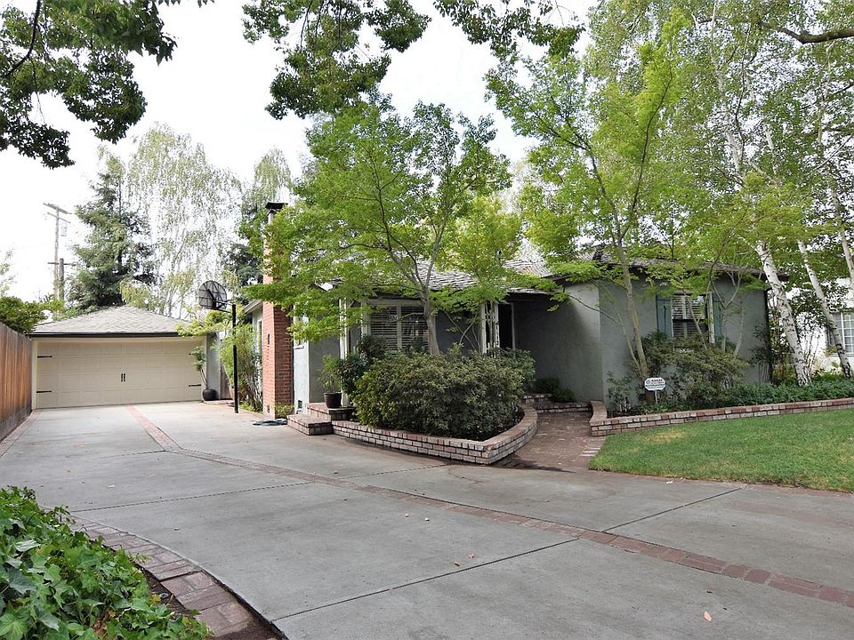 2nd image of 1112 Arc Way