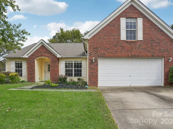 2114 Broad Plum Ln, Indian Trail, NC 28079