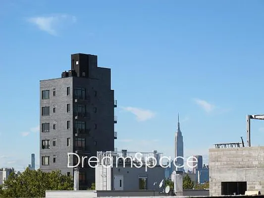 Rented by Dream Space Realty | media 58