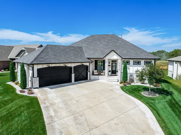 2976 N Gulf Breeze Ct, Wichita, KS 67205