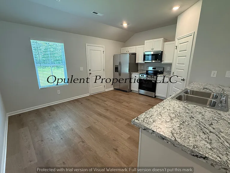179 Olde Hearth Rd — Photo 5