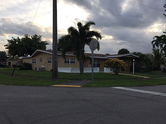 3rd image of 4700 NW 41st Pl