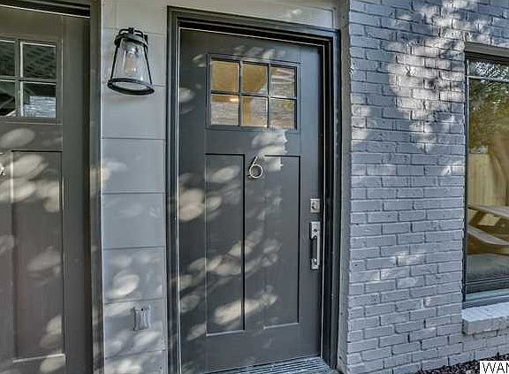 2nd image of 907 15th Ave #Unit 6