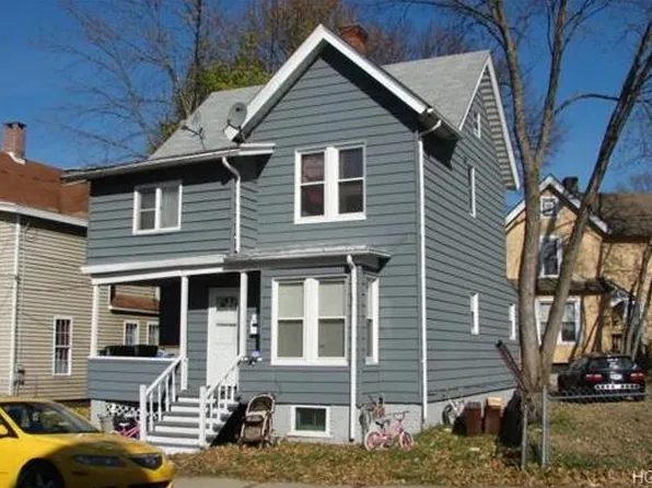 25 Grant St, Middletown, NY 10940