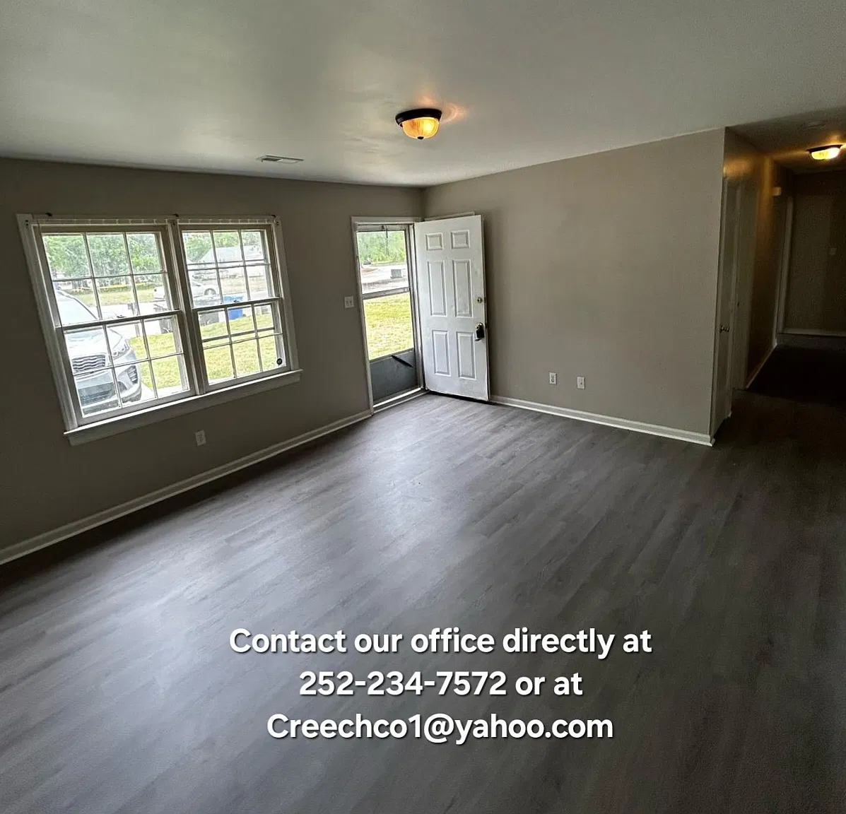 3 bed, 1.5 bath, 960 sqft, $1,075 — Photo 2