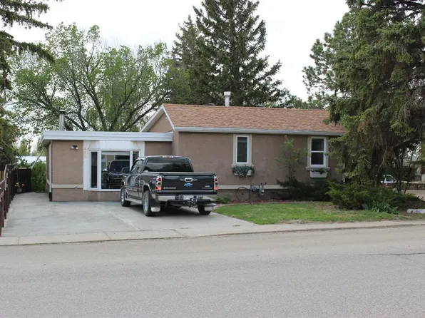 605 Rogers Ave N, Picture Butte, AB T0K 1V0