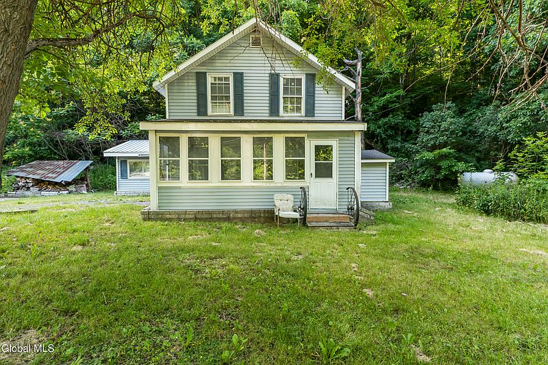 2nd image of 3798 Duanesburg Road