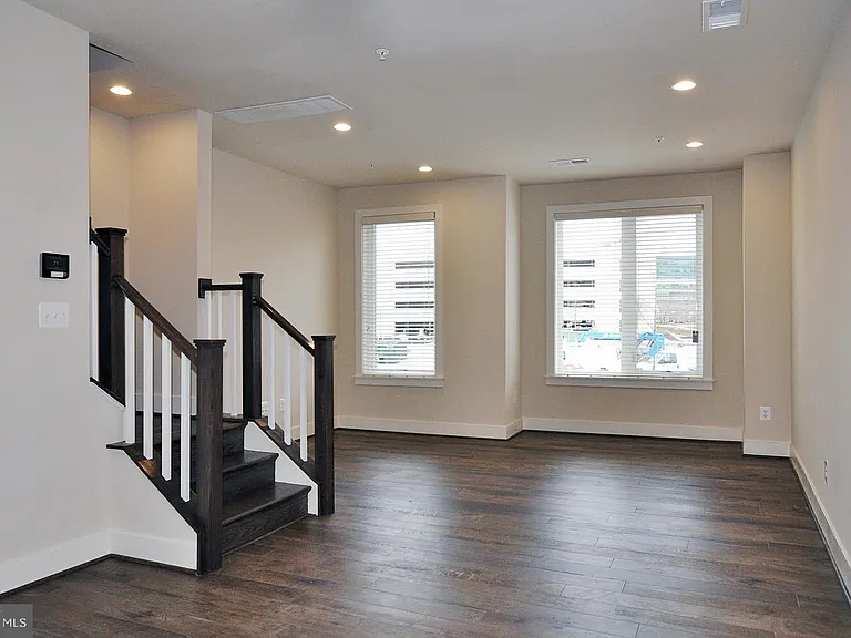 6680 Eames Way — Photo 11