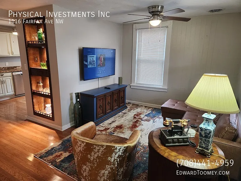 1116 Fairfax Ave NW — Photo 4