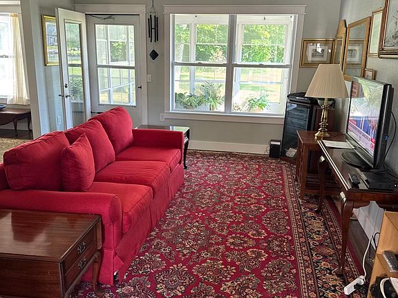 4th image of 3865 E Vineyard Village Dr
