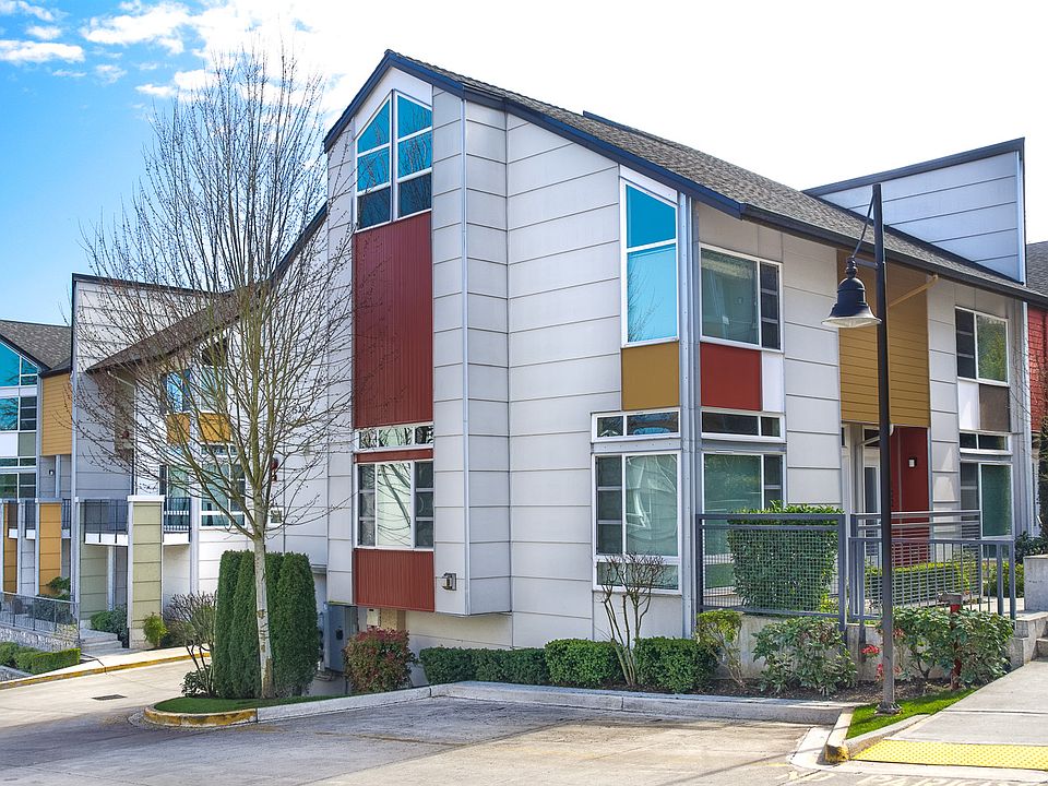 1st image of 15209 NE 81st Way Unit 101