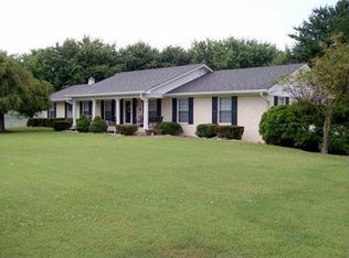 7525 E Andrew Johnson Hwy, Whitesburg, TN 37891