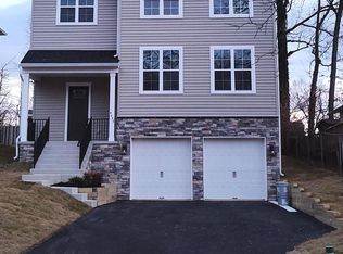 9405 6th St N, Laurel, MD 20723