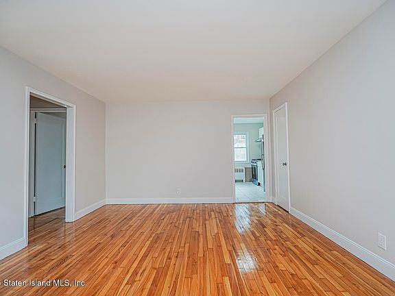 3rd image of 12 Stratford Ave #A