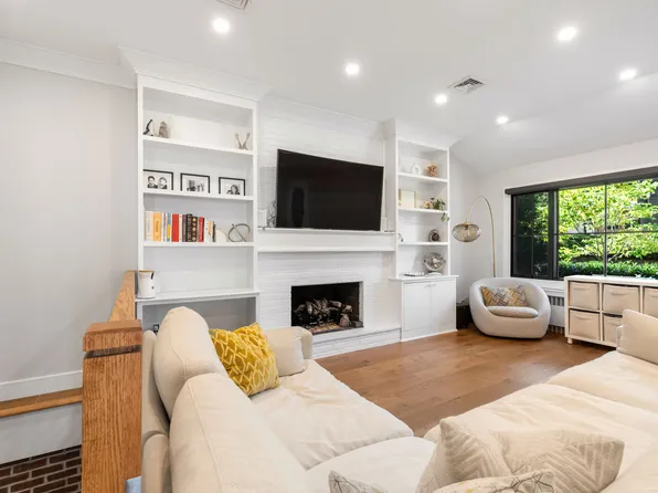 54 Kent Street image 79 of 96