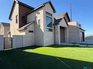 2923 N Epoca Cir, Hobbs, NM 88240
