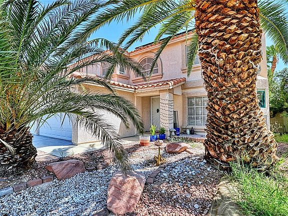 2nd image of 3720 Crescent Canyon St