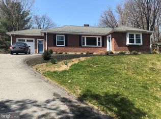 12834 Fountain Head Rd, Hagerstown, MD 21742