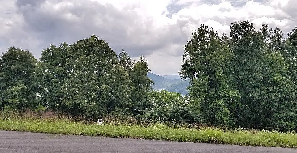 1st image of 0 Sapphire Ct Lot 319
