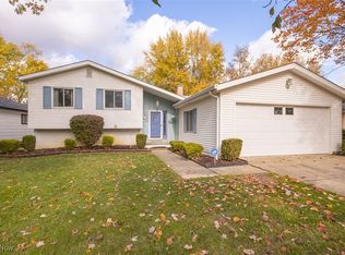148 Meadow Cir, Berea, OH