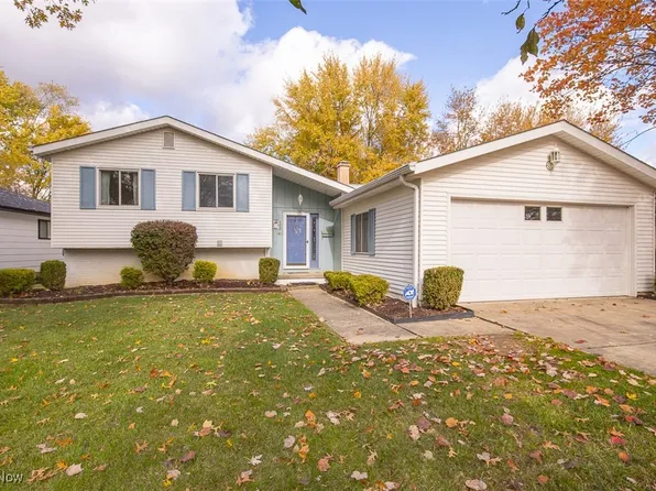 148 Meadow Cir, Berea, OH 44017