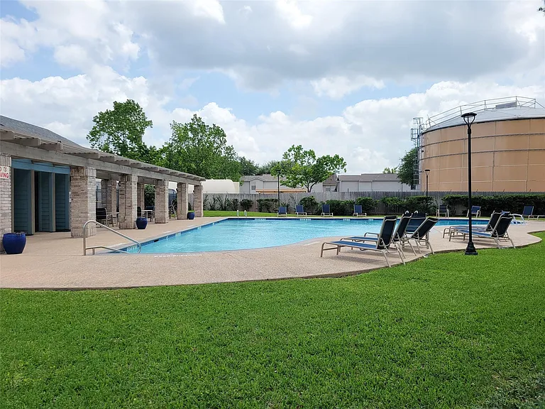 3020 Windchase Blvd — Photo 38