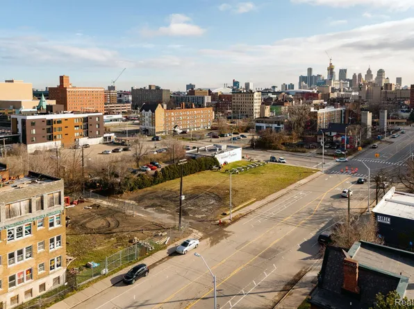 3926 2nd Ave, Detroit, MI 48201