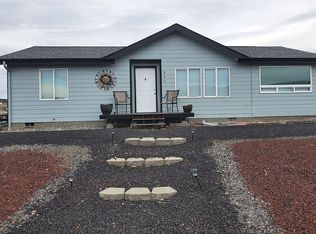 201 Sunshine Cir SW, Mattawa, WA 99349