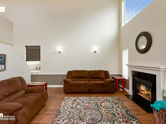5th image of 265 Skwentna Dr #9