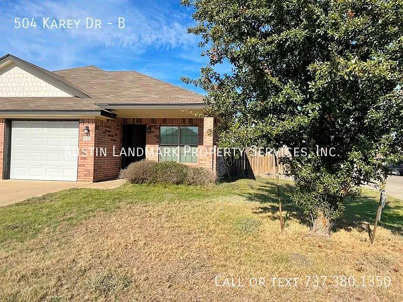 Building Photo - 504 Karey Dr #B