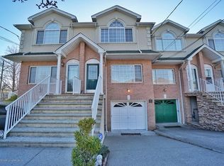 58 Endview St, Staten Island, NY 10312