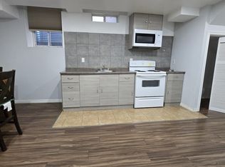 21 Chalkfarm Cres #Basement, Brampton, ON L7A 3V8