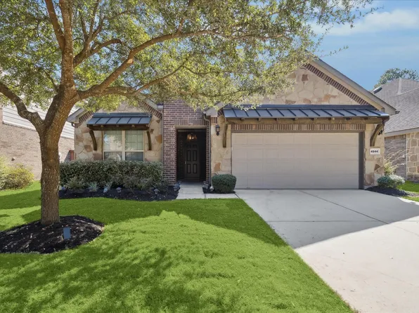 4544 Argonne Woods Dr, Porter, TX 77365