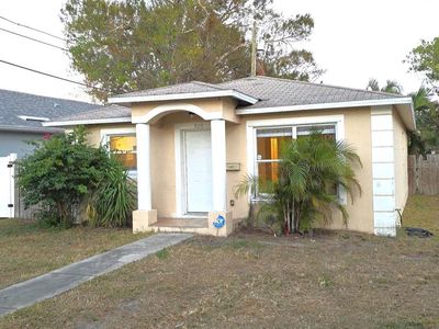 926 43rd St S, Saint Petersburg, FL, 33711