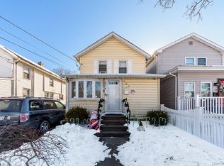 580 Maple Street, West Hempstead, NY 11552