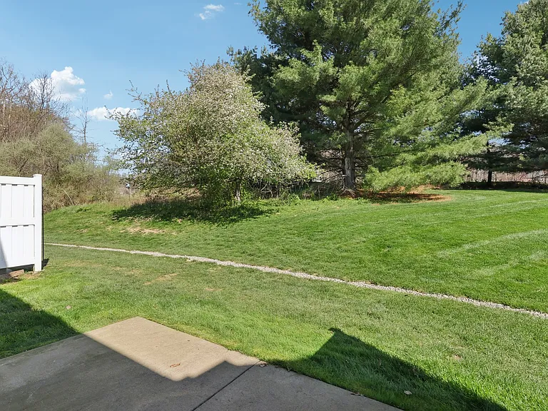 Lakeview 502 - Rear View with Golf Course