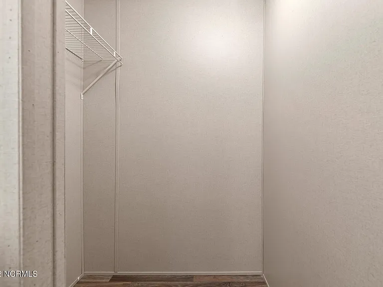 207 Patrick Alan Ln — Photo 21