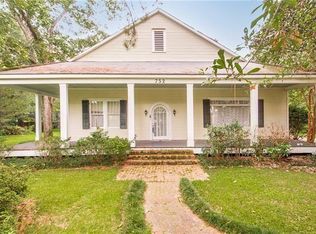752 N Columbia St, Covington, LA 70433
