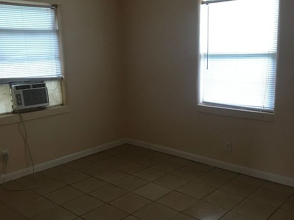 5th image of 1024 Grant Ave