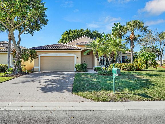 2nd image of 8957 Torcello Way