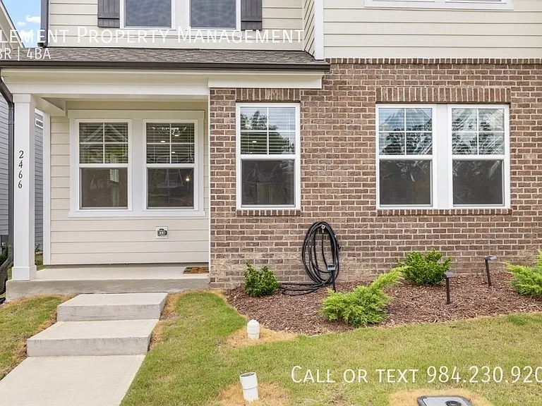2466 Hutch Ln #1 — Photo 2